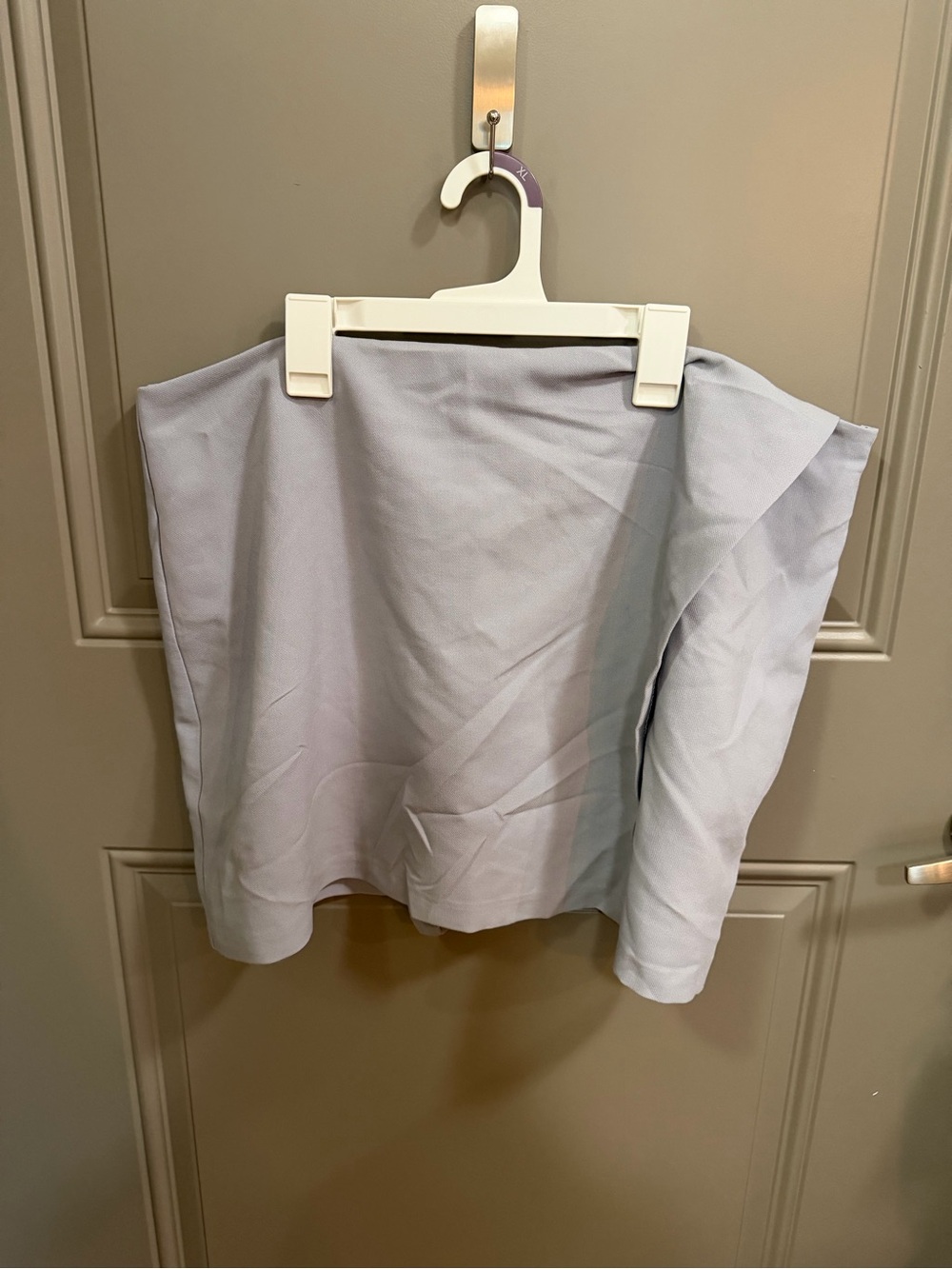 A&F Scarlett Mini Skort Light Grey